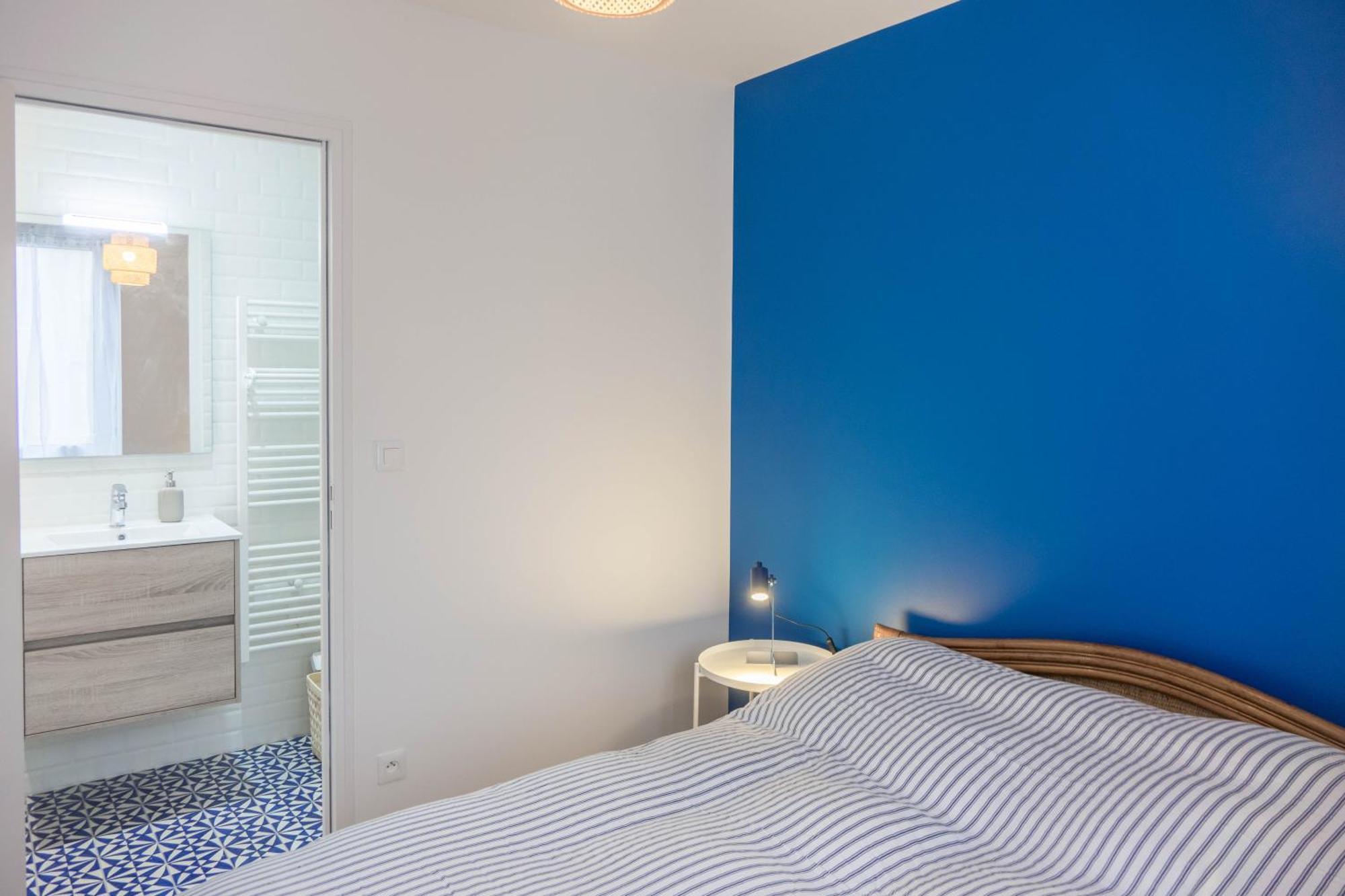 Beau Quartier Et Central, Maison Spacieuse Avec Cour, 3 Chambres, 3 Salles De Bains A 10 Min A Pied De La Gare Orléans Extérieur photo