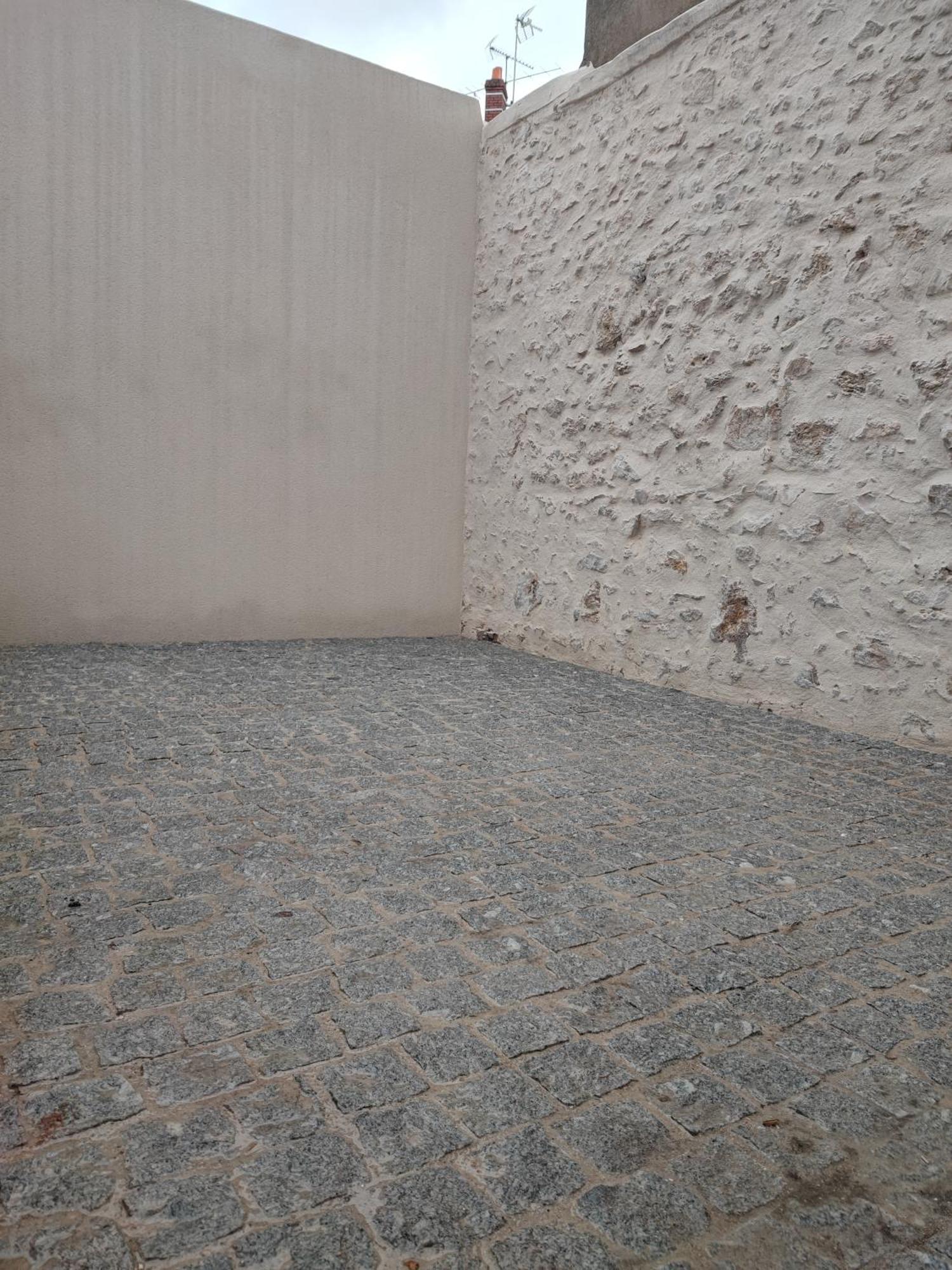 Beau Quartier Et Central, Maison Spacieuse Avec Cour, 3 Chambres, 3 Salles De Bains A 10 Min A Pied De La Gare Orléans Extérieur photo